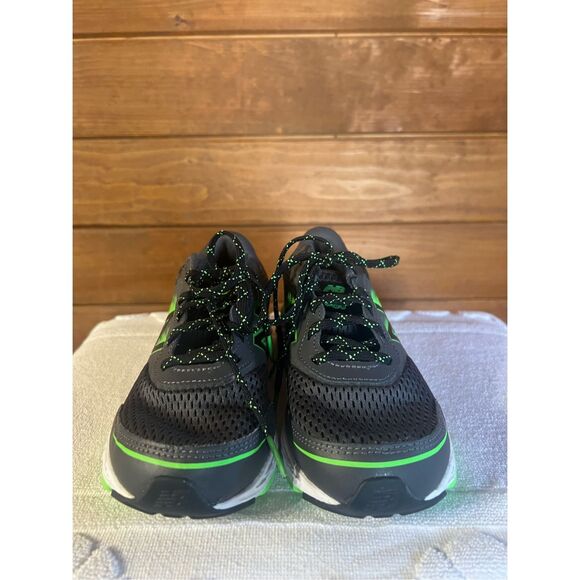 New Balance Kid's 680 V6 Lace-up Shoe, Magnet/Vibrant Spring/Black Sz 3.5 - Picture 7 of 9